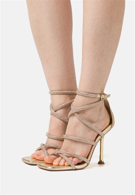 sandalen michael kors goud|MICHAEL Michael Kors Gold Sandals + FREE SHIPPING.